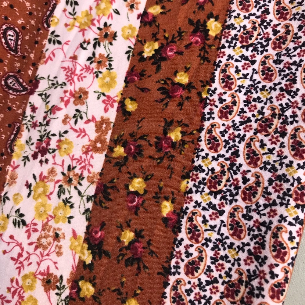 Forever21 - Picture 2 of 4